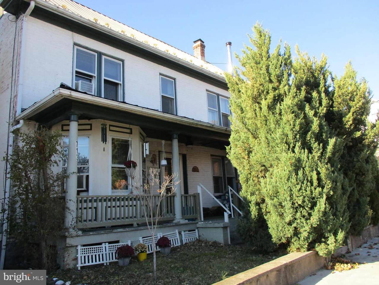 713 New York Avenue - Photo 1