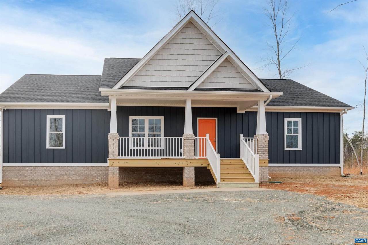 3269 Lowry Rd - Photo 1