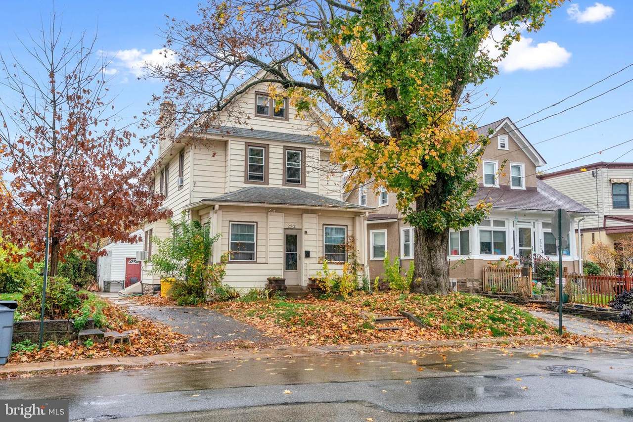 232 Iona Avenue - Photo 1