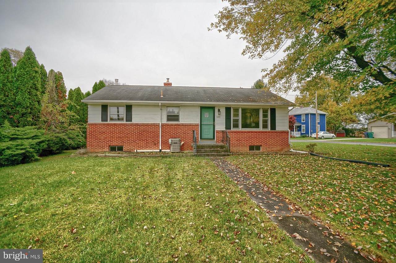 101 Marbeth Avenue - Photo 1
