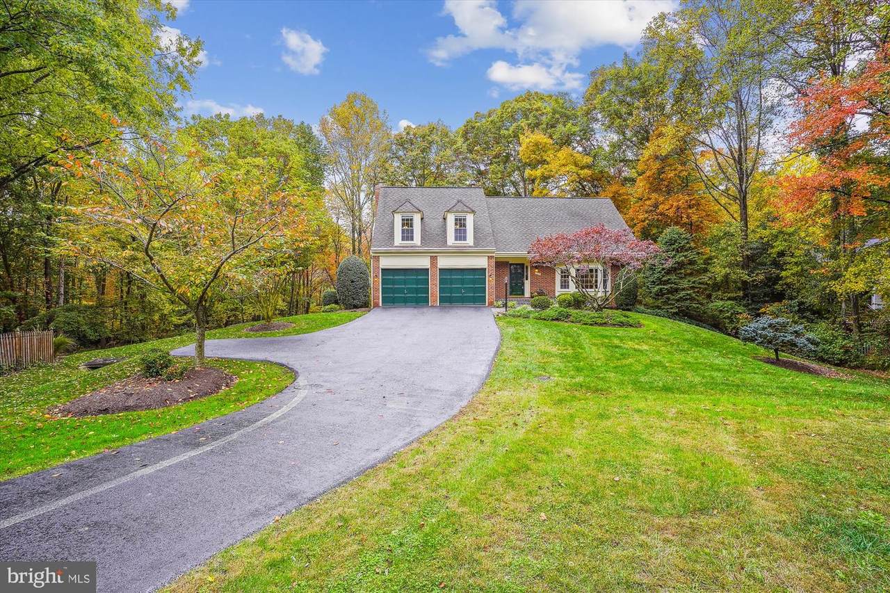 12855 Valleywood Drive - Photo 1