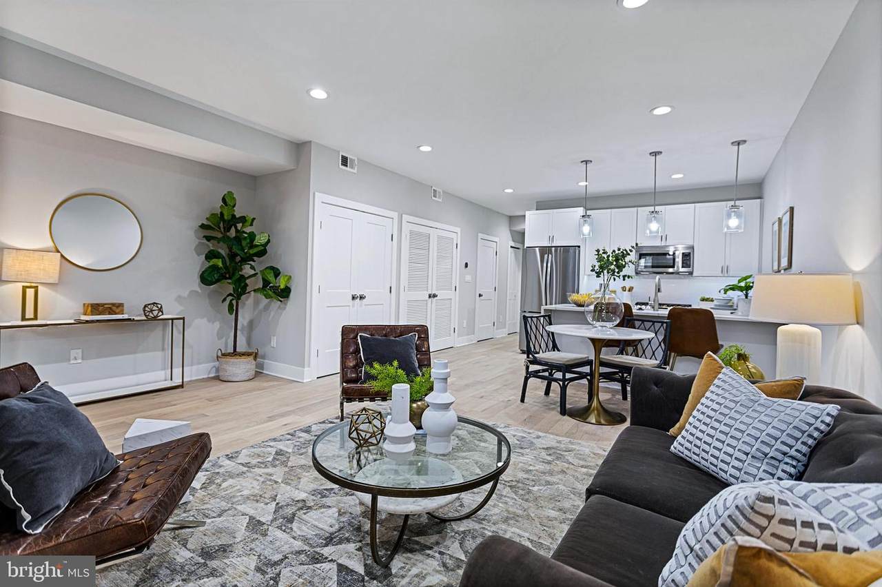 612 Randolph Street - Photo 1