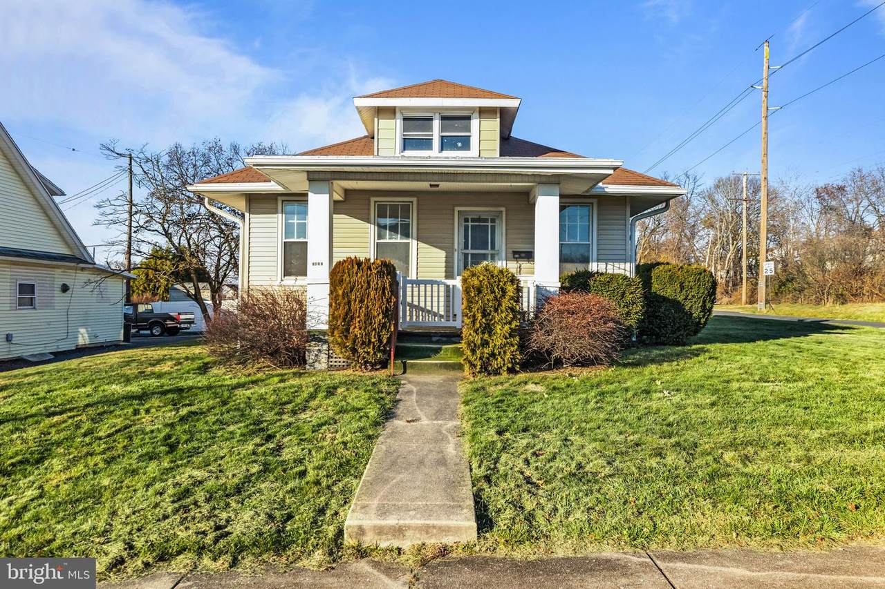 1011 Elnore Avenue - Photo 1
