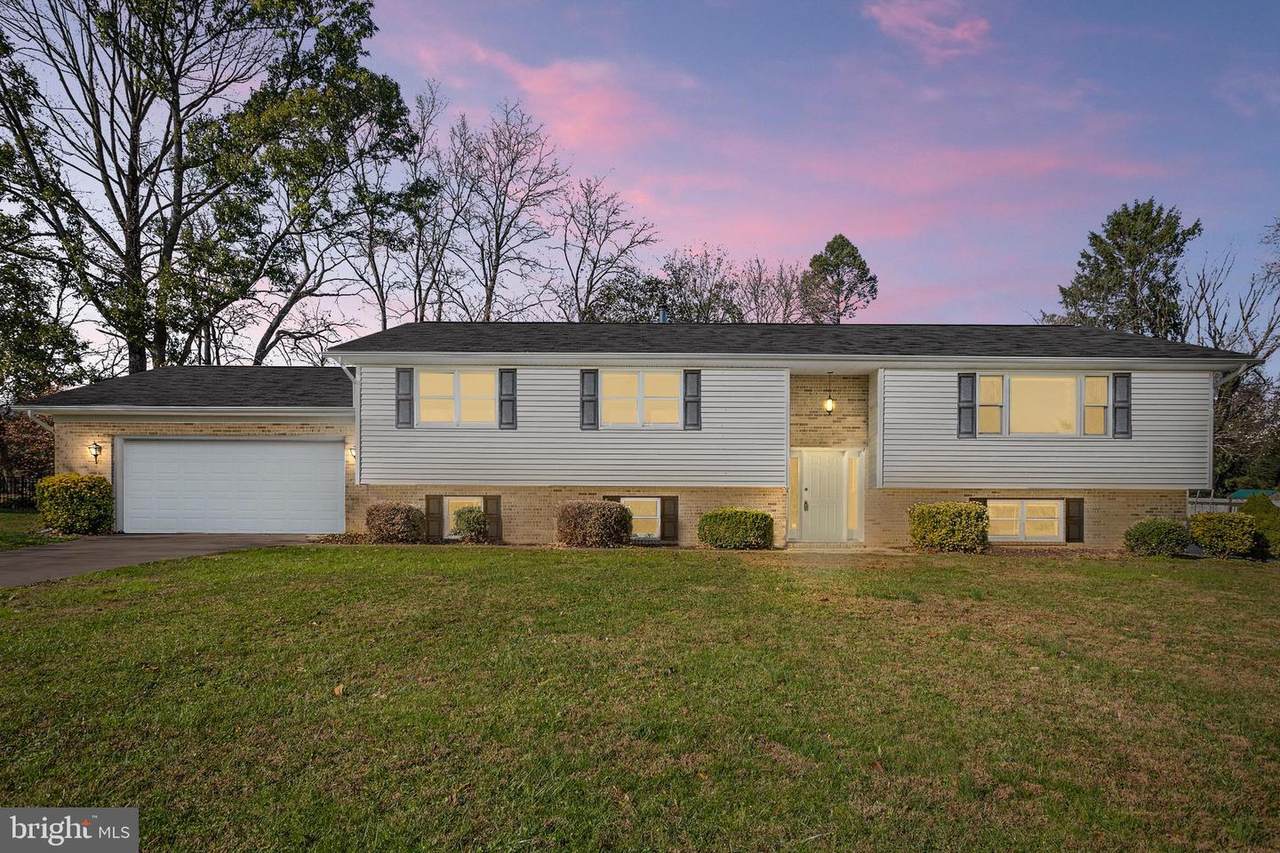 2410 Rochelle Drive - Photo 1