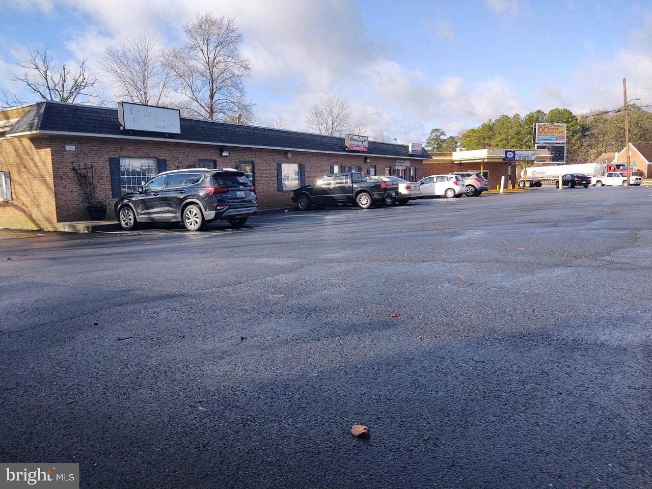 1008 Main Street - Photo 1