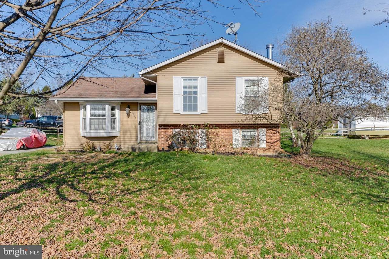 4618 Ralph Avenue - Photo 1