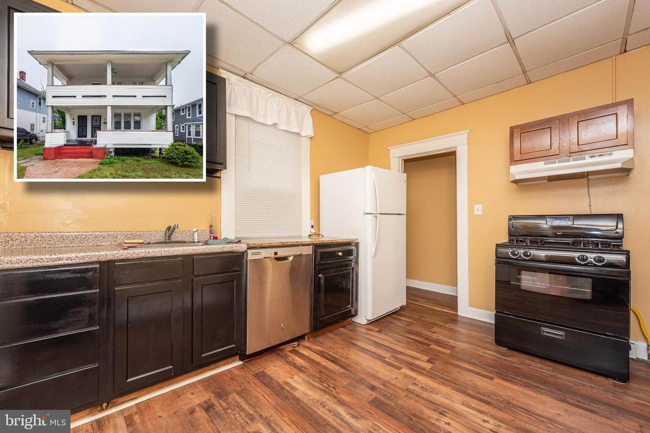 3202 Elgin Avenue - Photo 1
