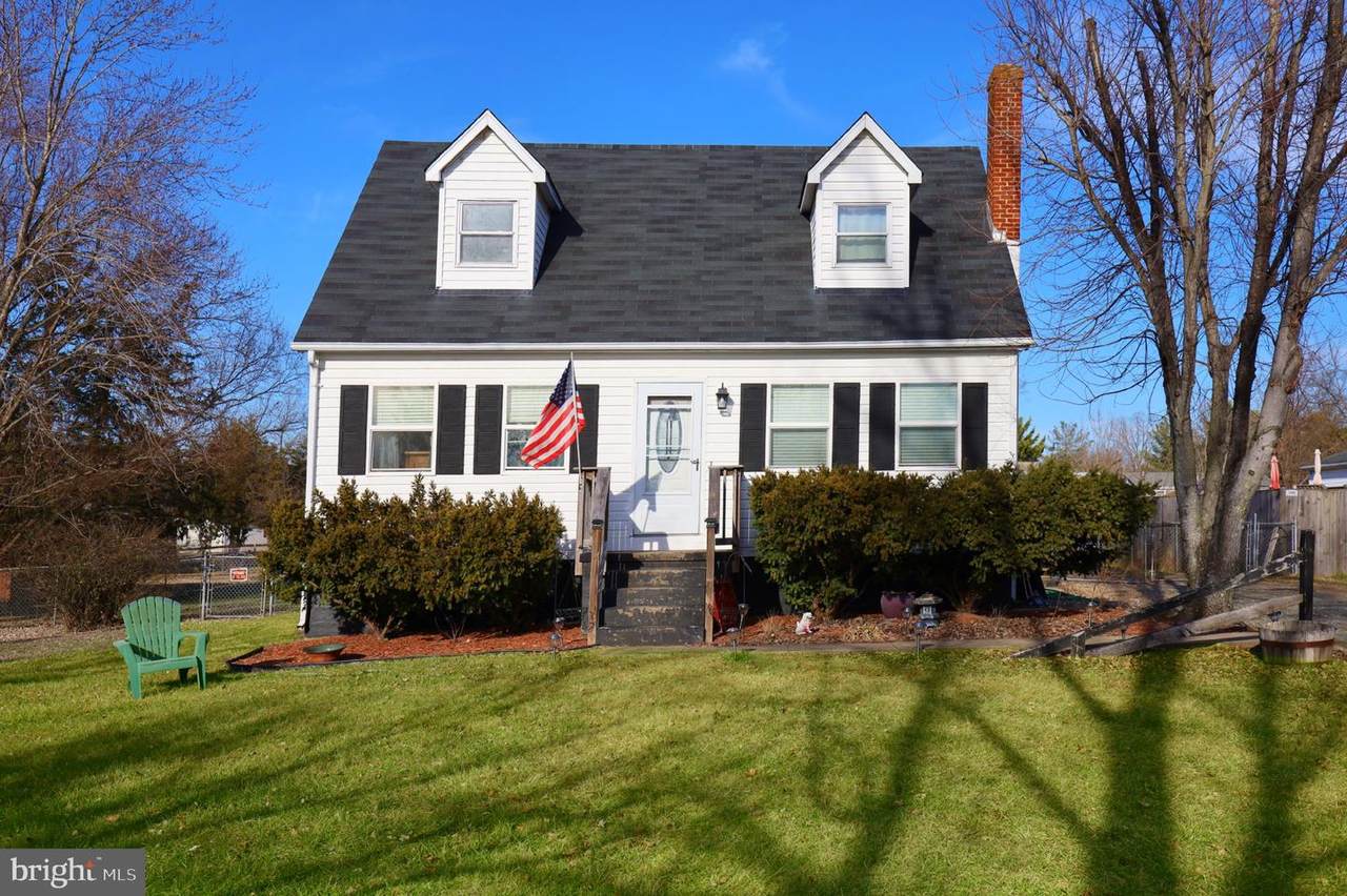 6738 Schoolhouse Road - Photo 1