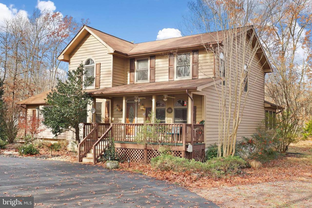351 Lakewood Drive - Photo 1
