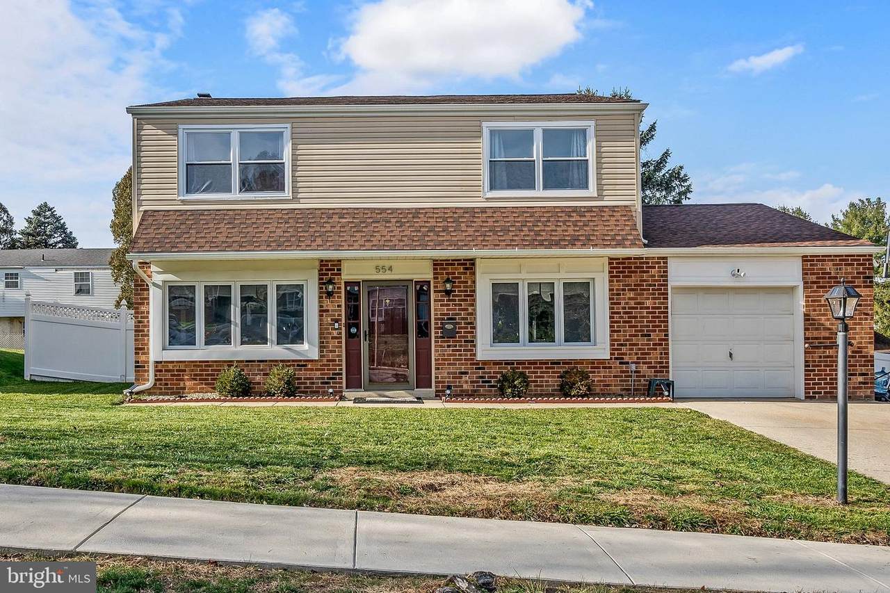 554 Vestry Circle - Photo 1
