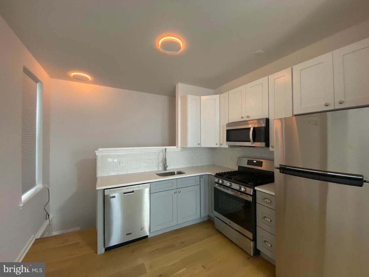 1716 Mount Vernon Street - Photo 1
