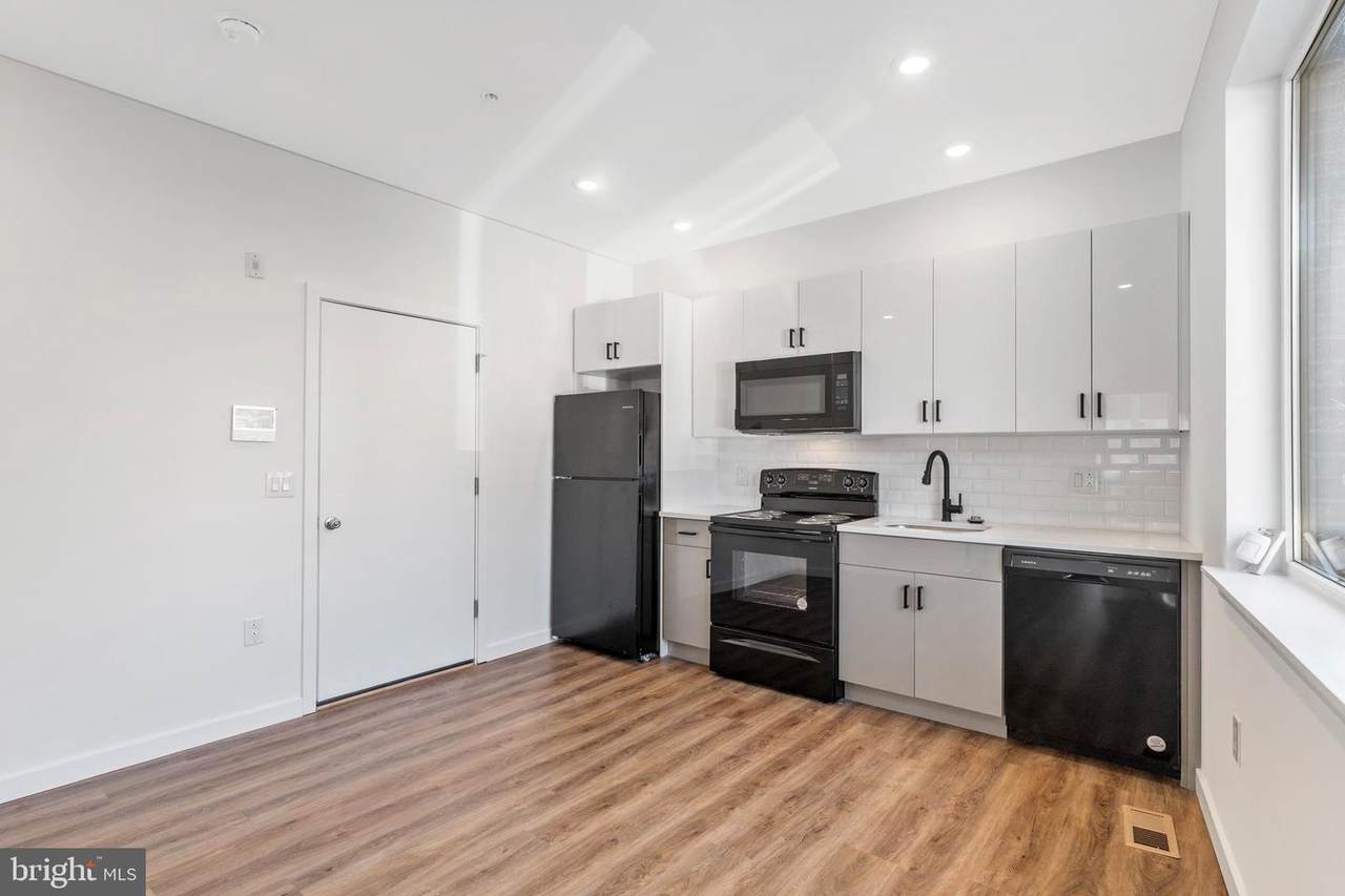 1620 54TH Street - Photo 1