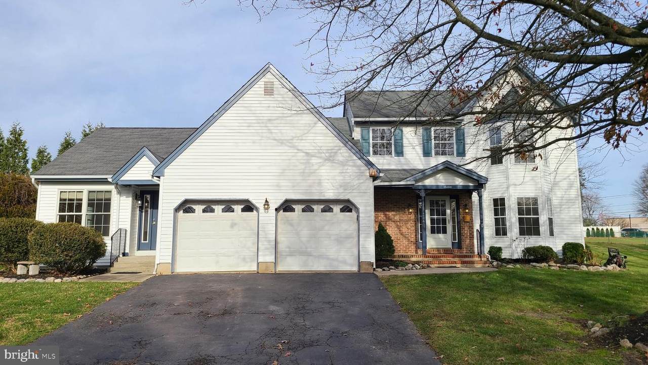 16 Warren Way - Photo 1