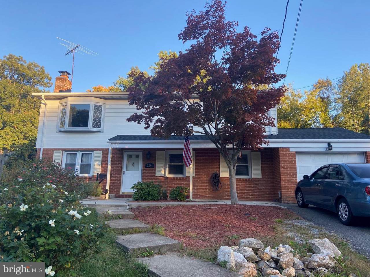 2284 Longview Drive - Photo 1