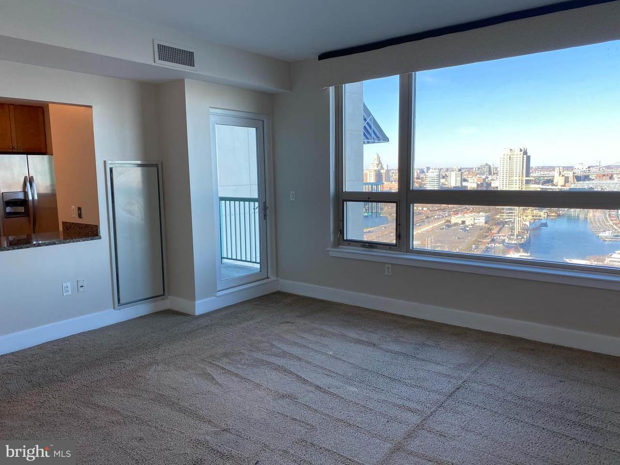 717 Columbus Boulevard - Photo 1