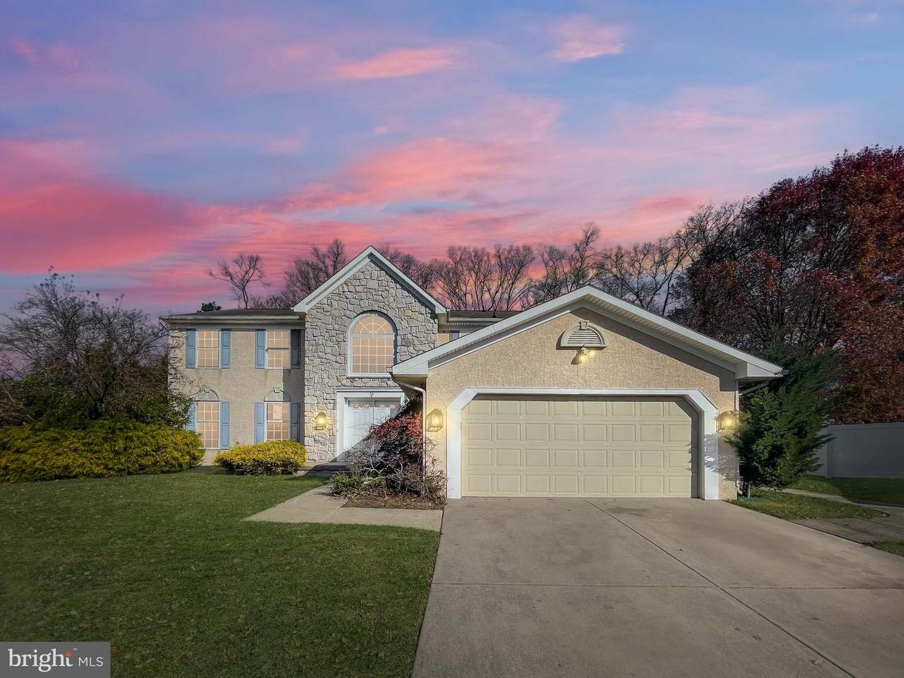 26 Whitall Drive - Photo 1
