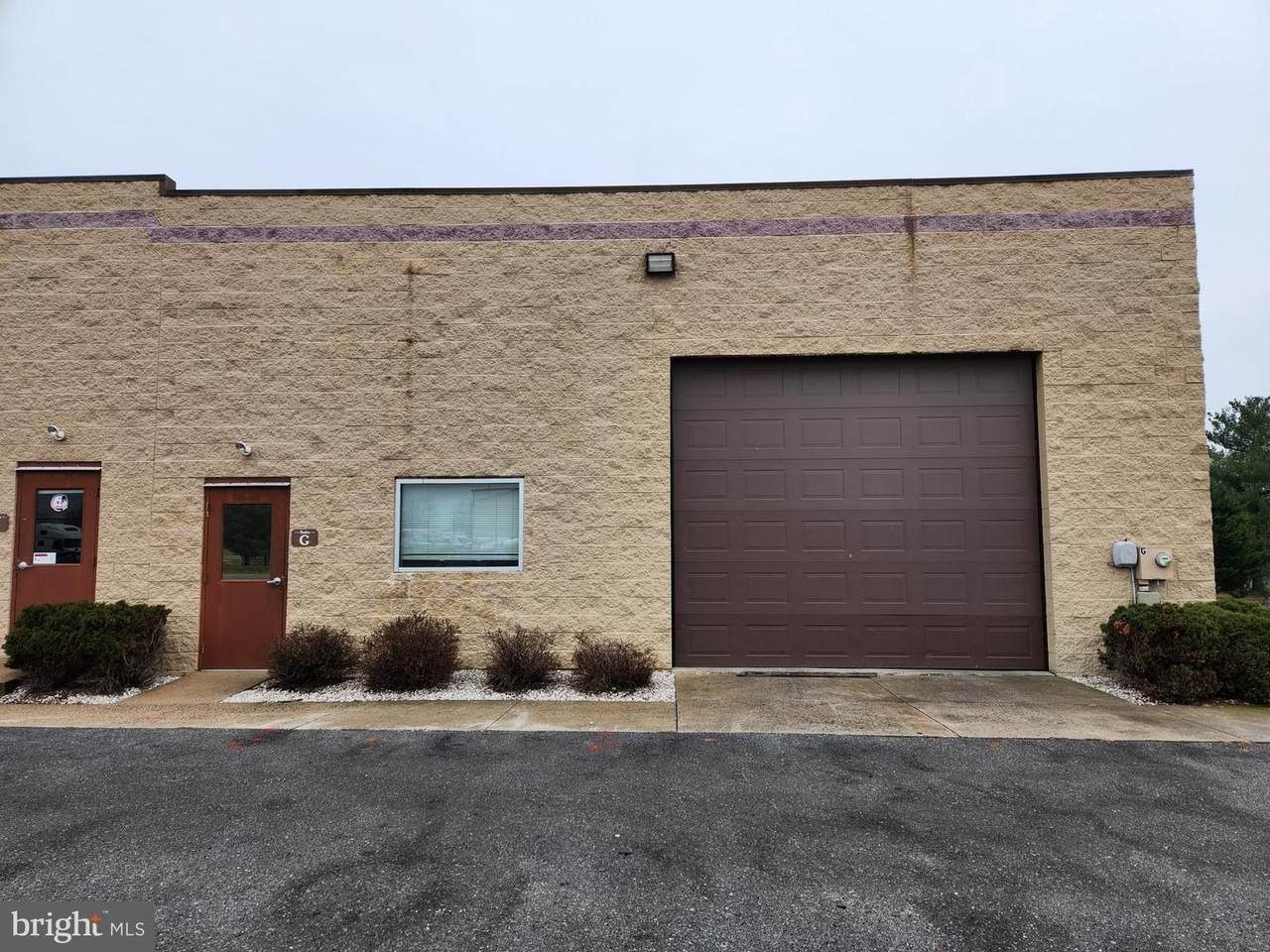 85 Lynnhaven - Photo 1