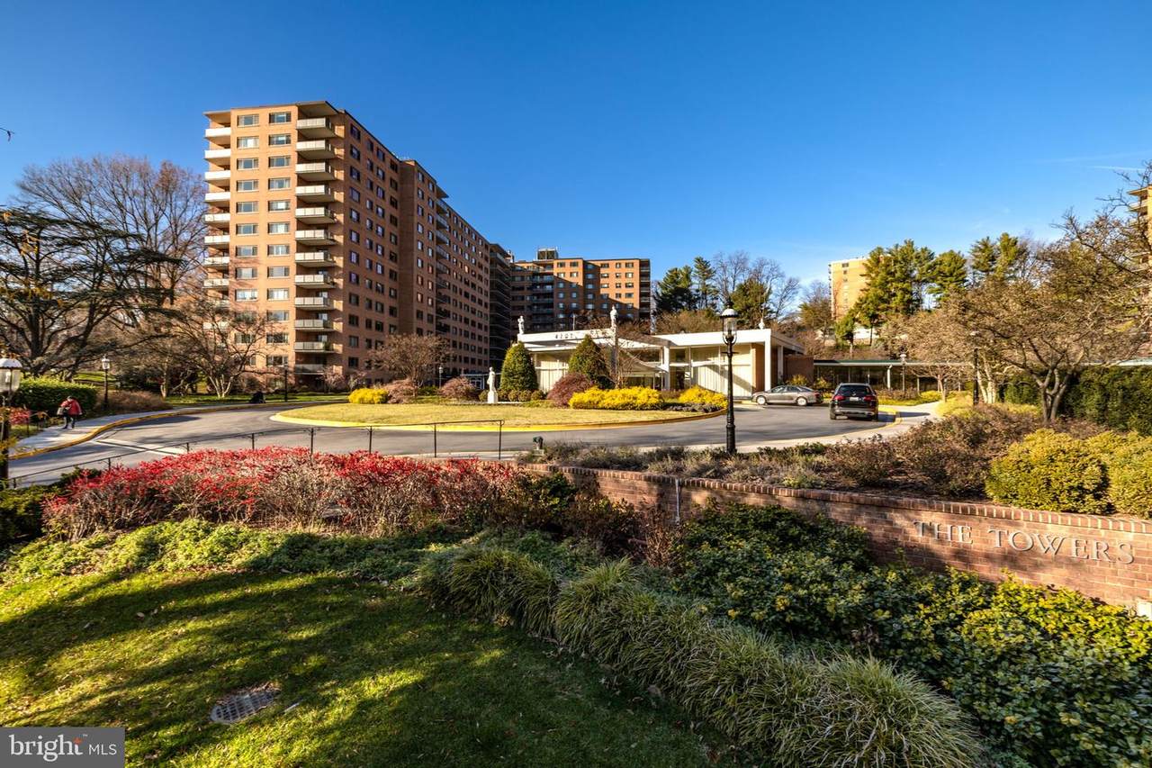 4201 Cathedral Avenue - Photo 1