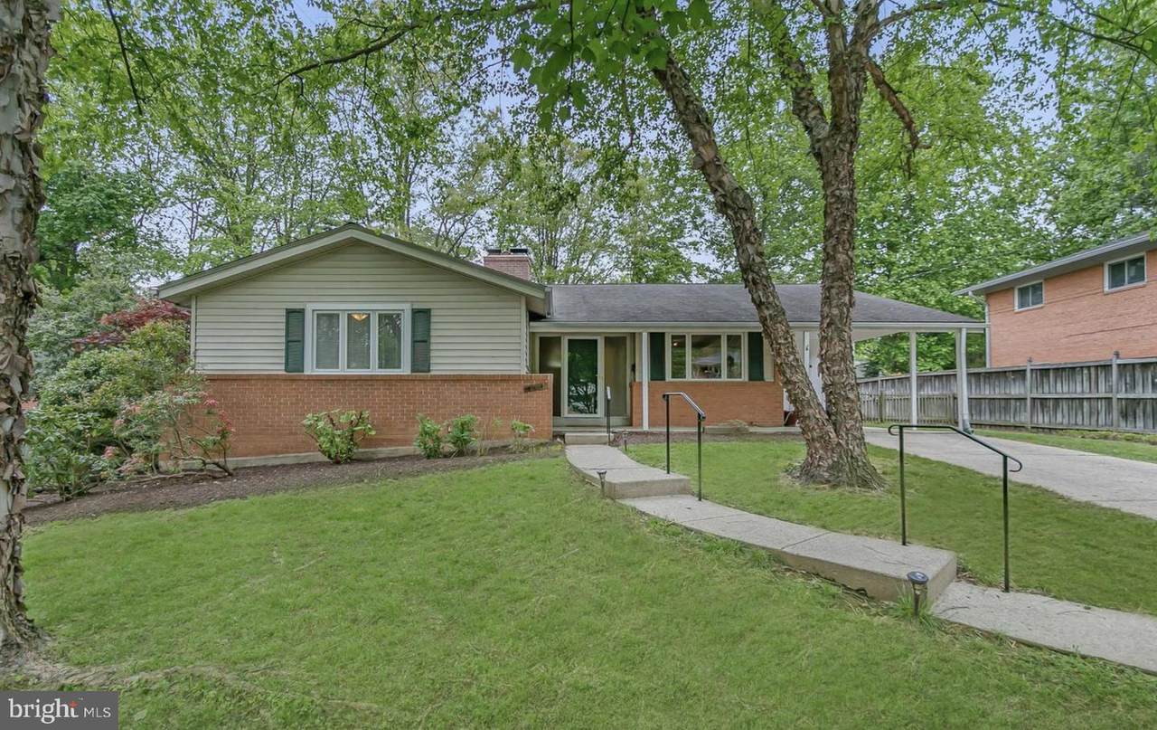 6615 Lone Oak Drive - Photo 1