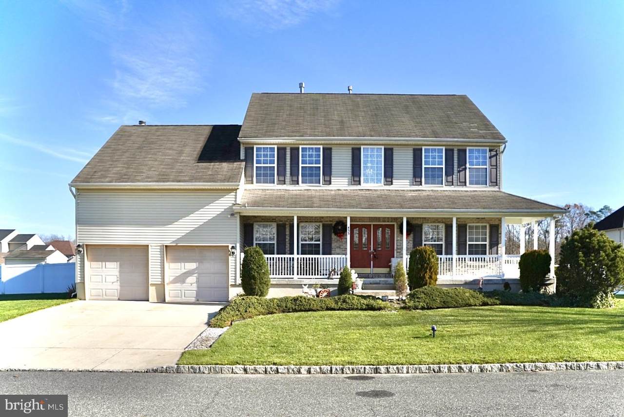 433 Spencer Place - Photo 1