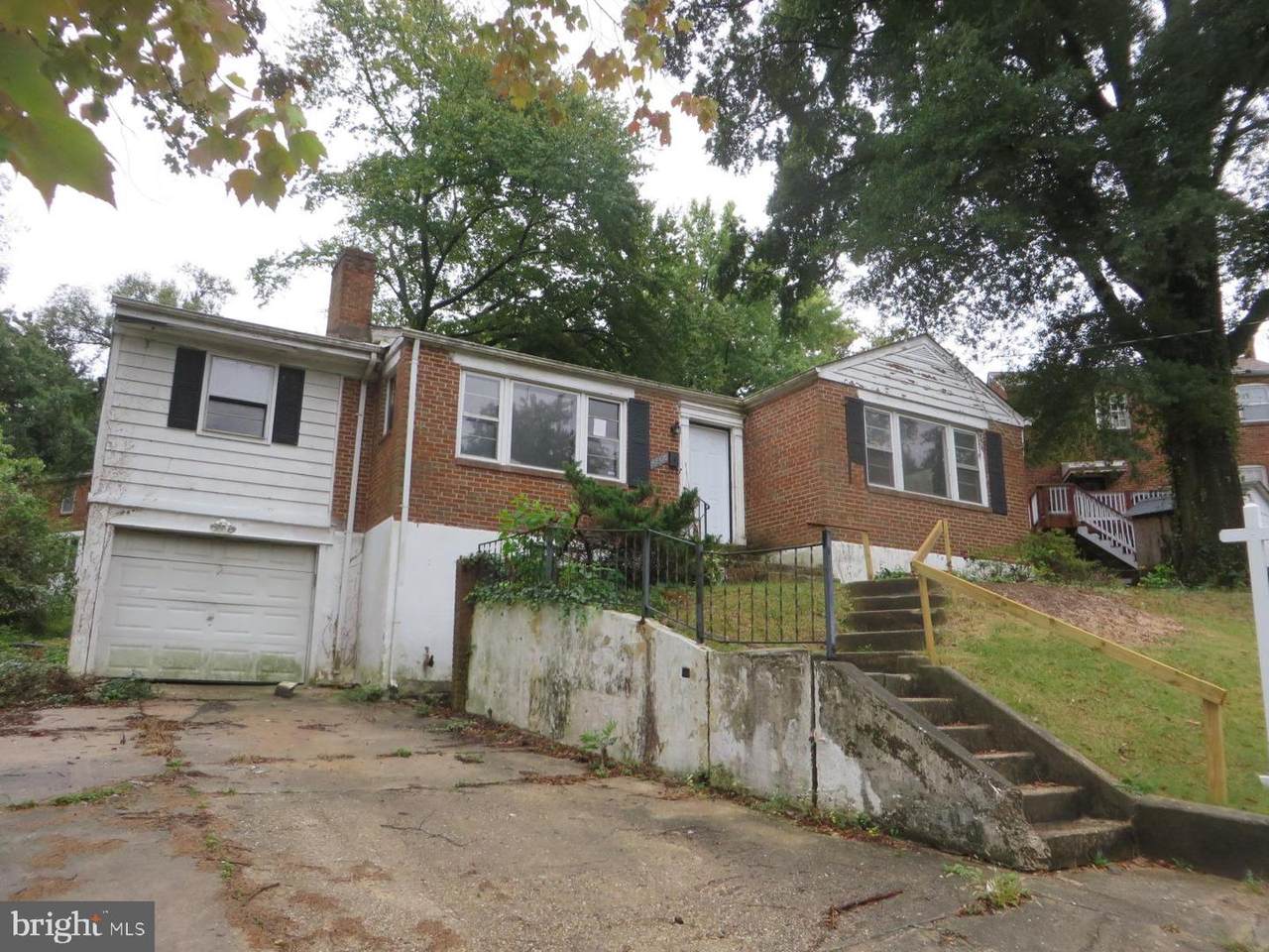 5506 Shawnee Drive - Photo 1