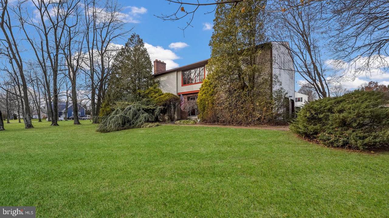 1 Tiffany Drive - Photo 1