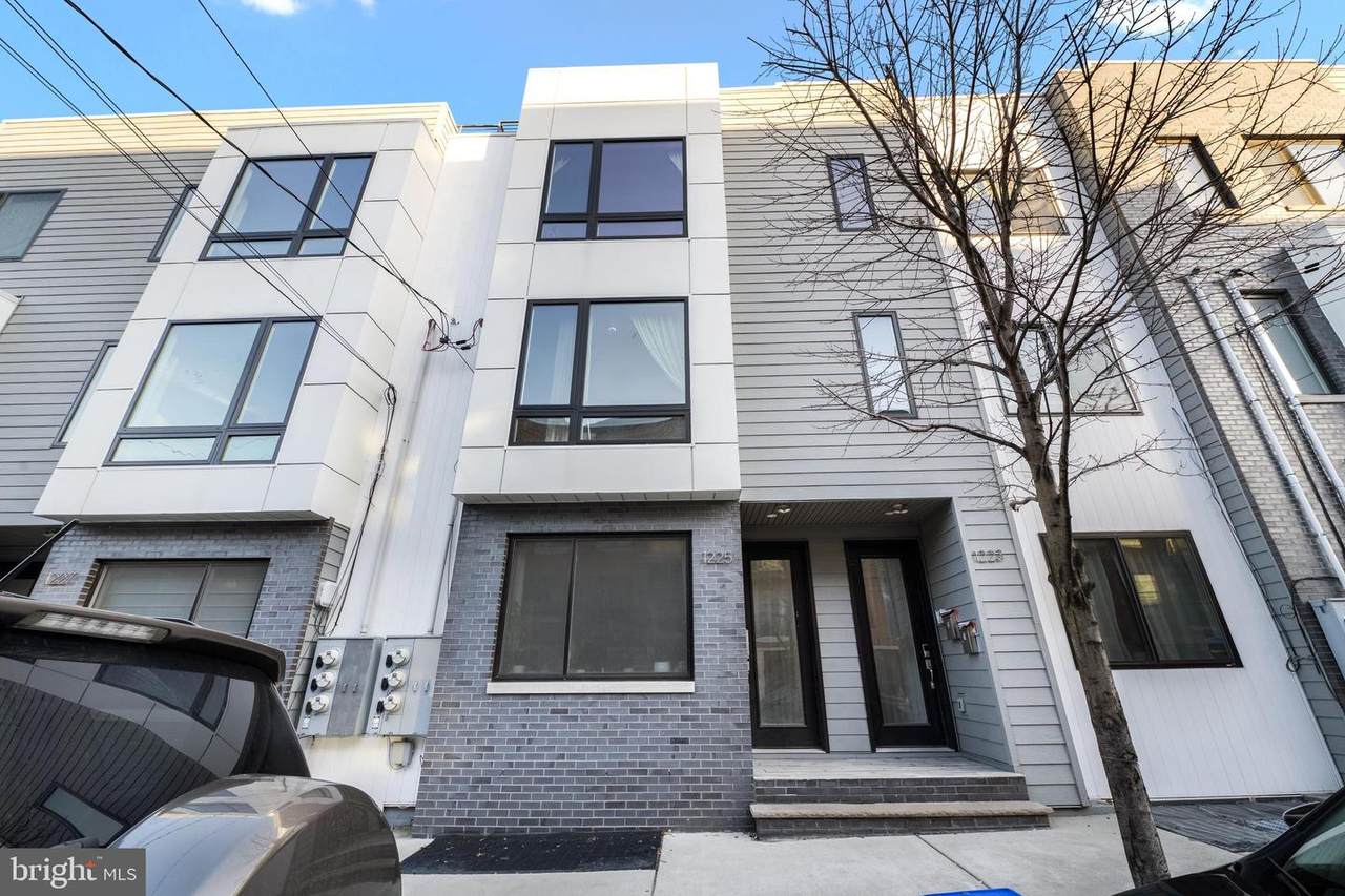 1225 5TH Street - Photo 1