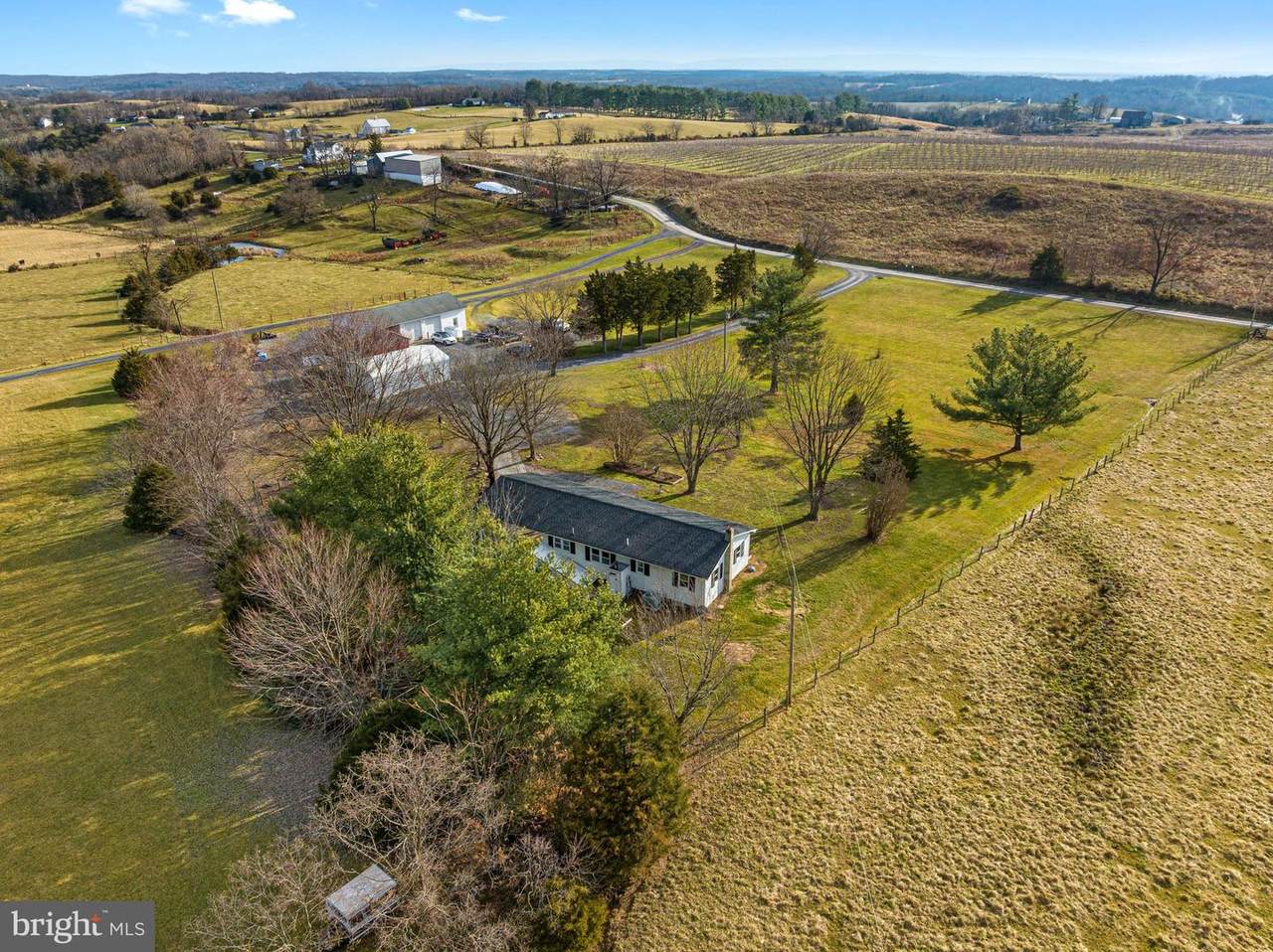 1165 Cottontown Road - Photo 1