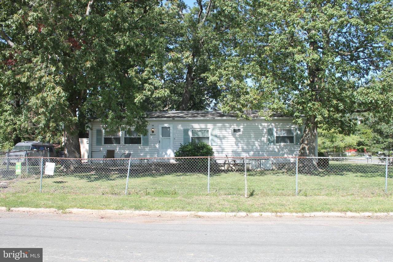 46516 Midway Drive - Photo 1