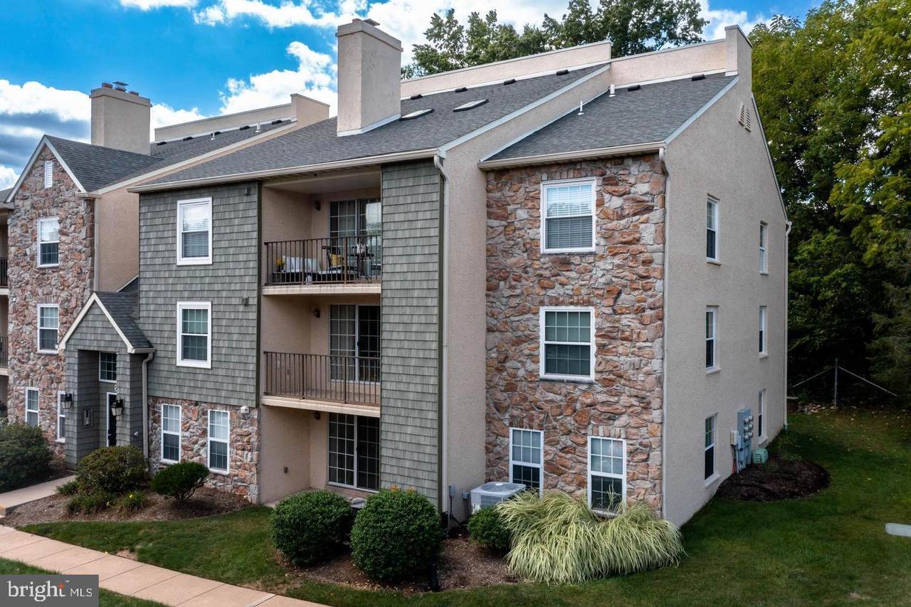 504 Deer Run - Photo 1