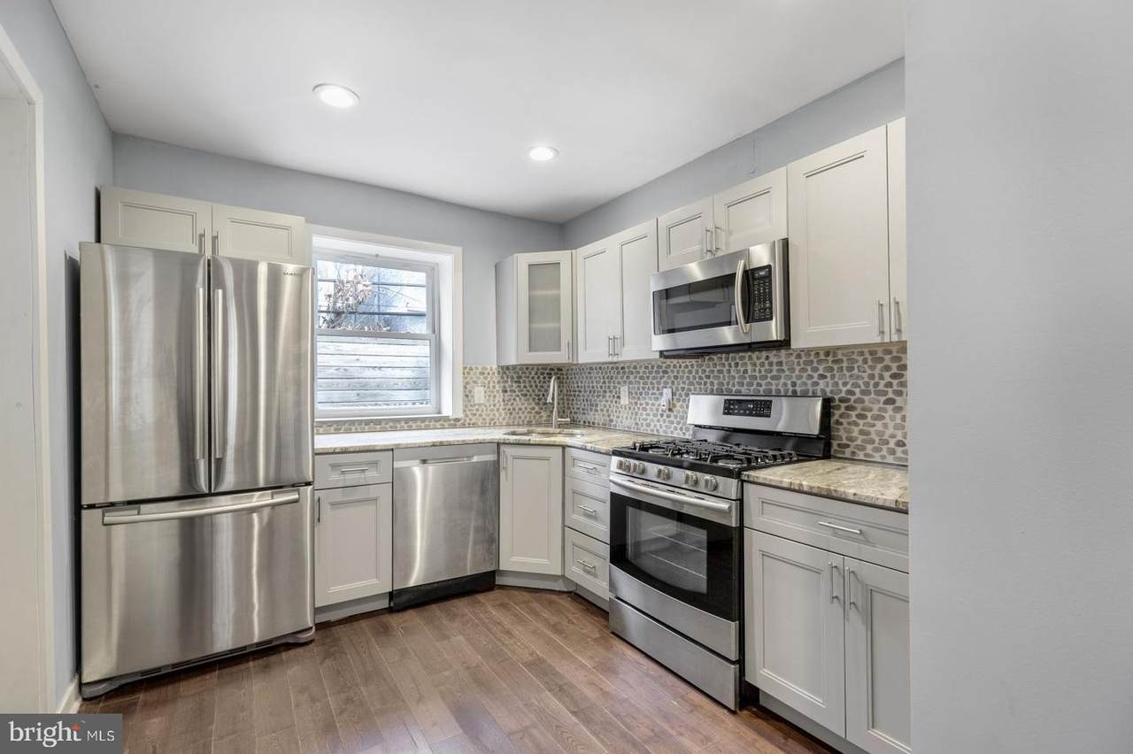 2221 Sears Street - Photo 1