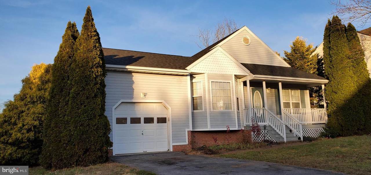 938 Caledonia Drive - Photo 1