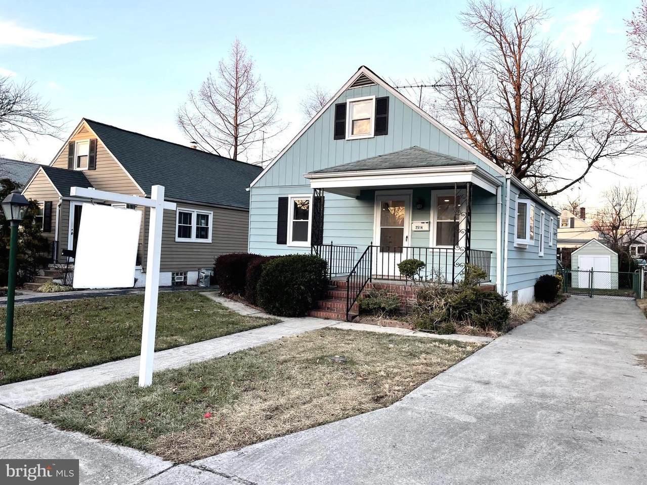 2514 Linwood Road - Photo 1