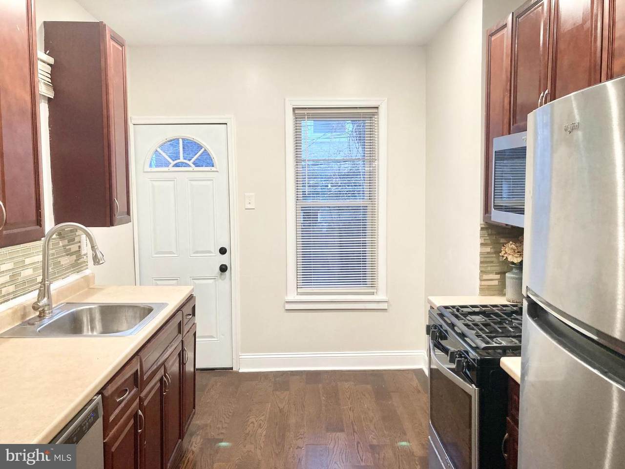 1330 Newkirk Street - Photo 1