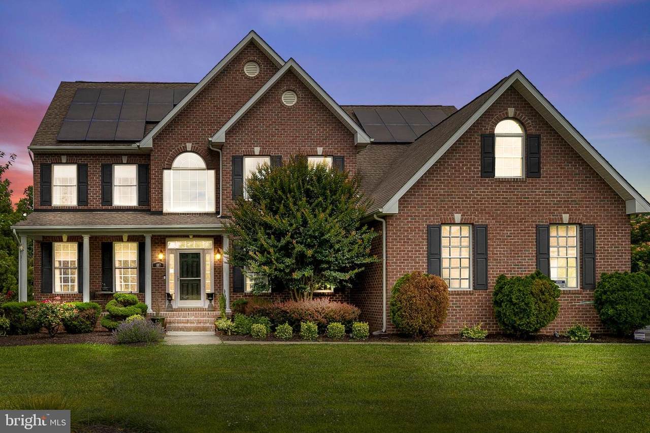 107 Gathering Court - Photo 1