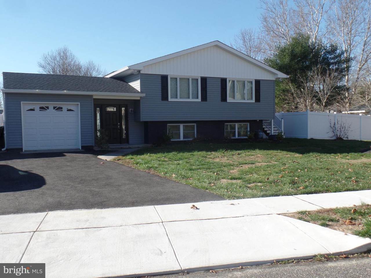 4 Judith Drive - Photo 1