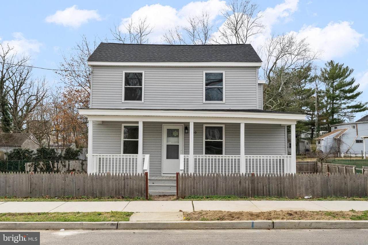 320 6TH Street - Photo 1