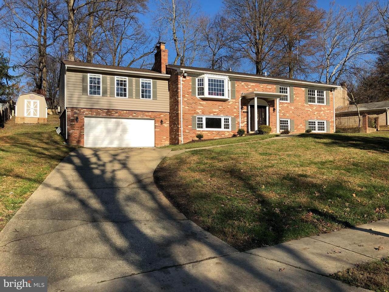 8910 Bluegate Drive - Photo 1