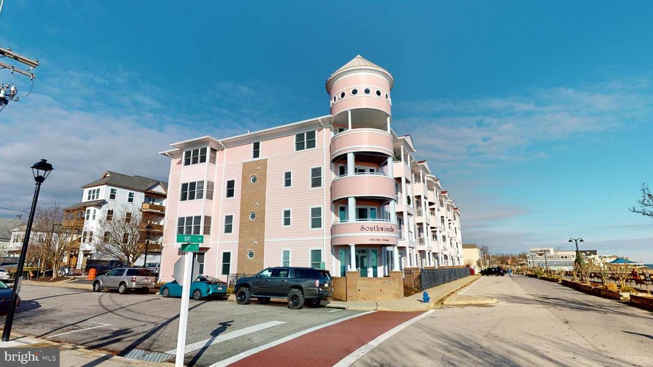 9000 Bay Avenue - Photo 1