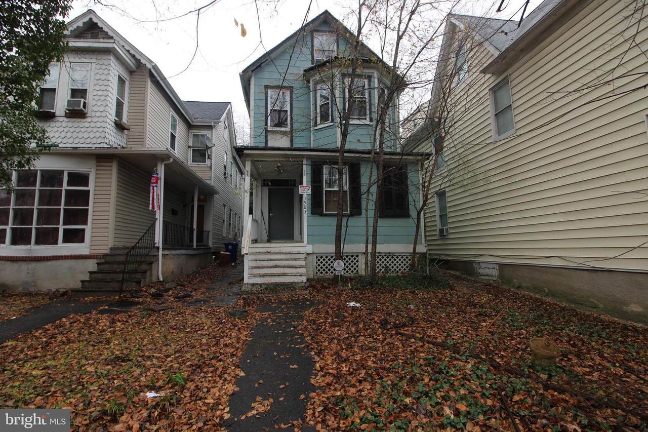 3903 Greenmount Avenue - Photo 1