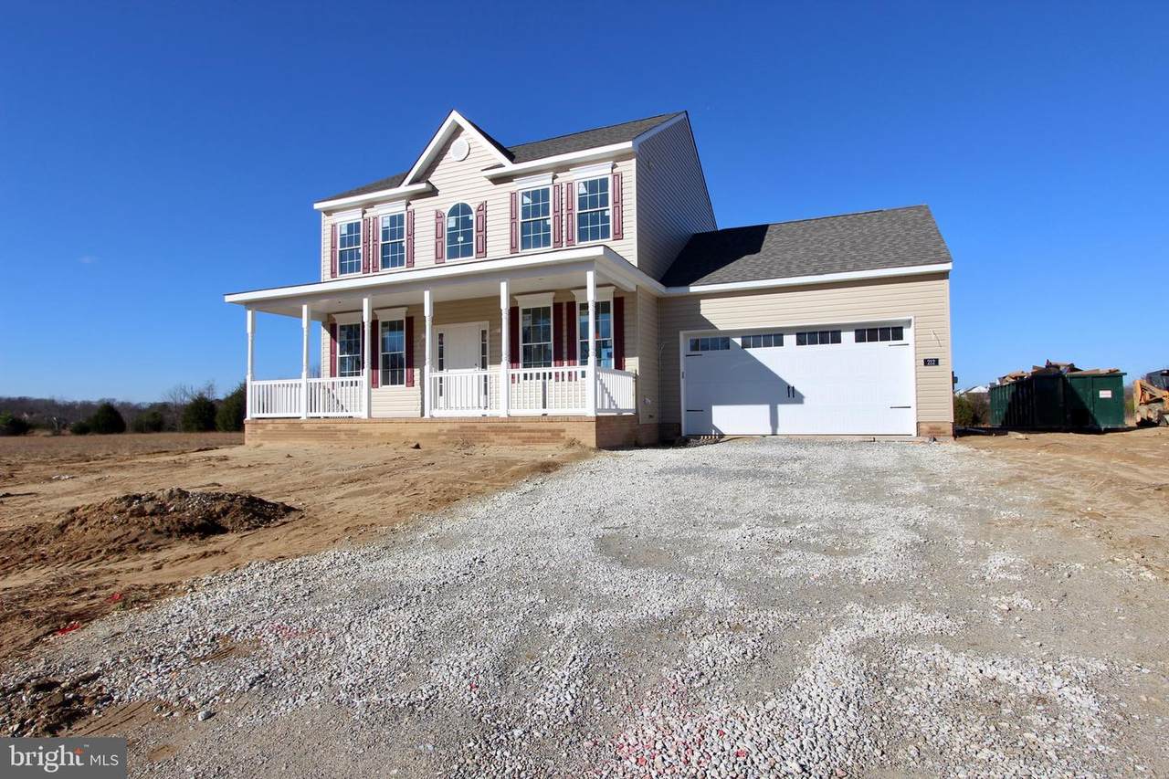 212 Deer Creek Court - Photo 1