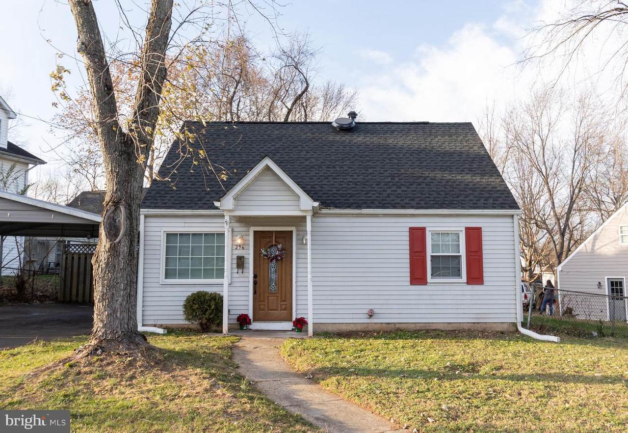 296 Manassas Drive - Photo 1