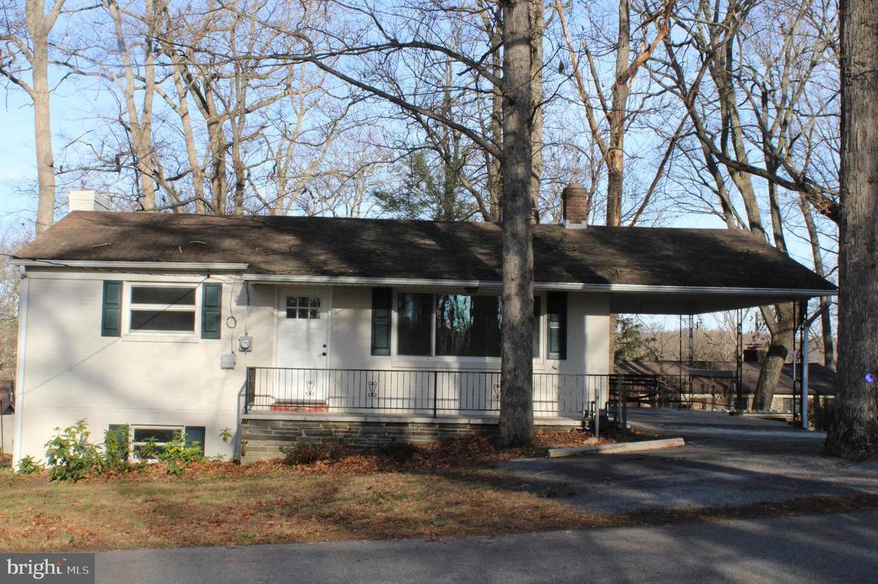 496 Well Drive - Photo 1