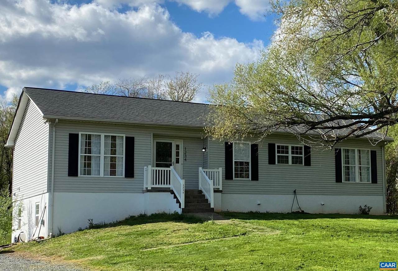 1234 Carter St - Photo 1