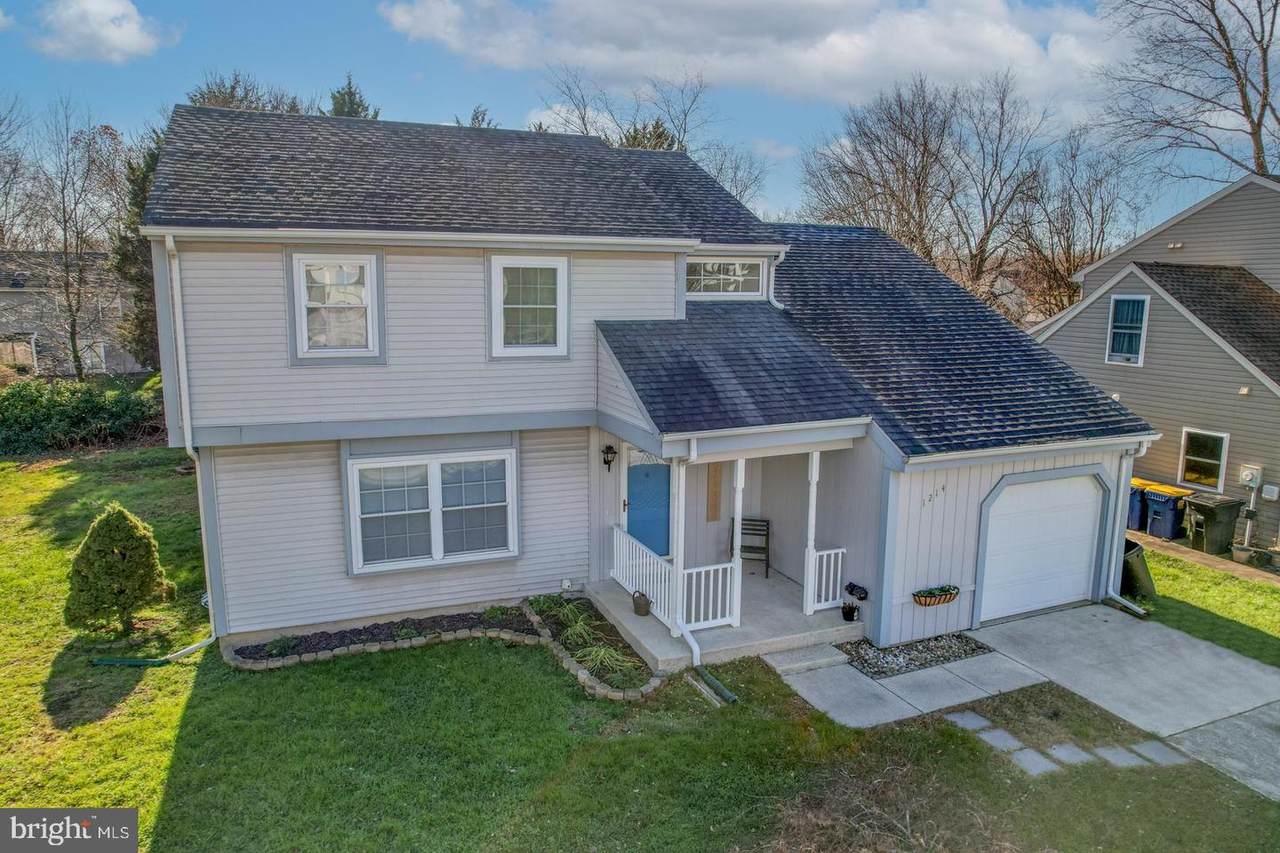 1214 Farmview Drive - Photo 1