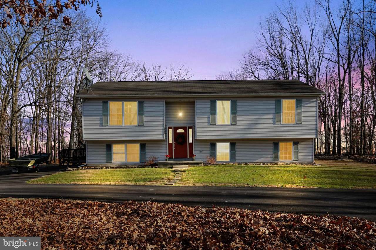 582 Ridgeview Road - Photo 1