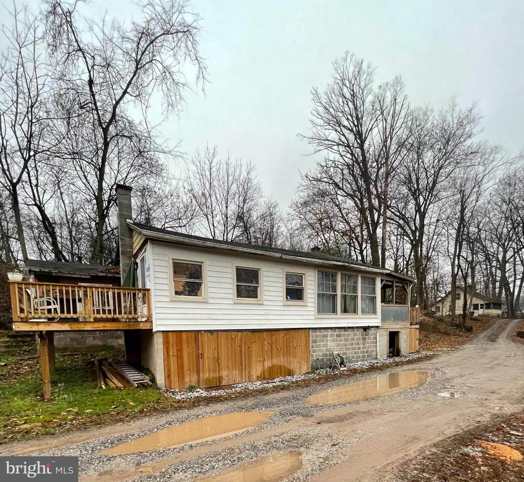829 Conewago Creek Road - Photo 1