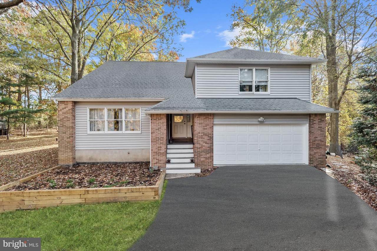 9 Cedar Tree Road - Photo 1