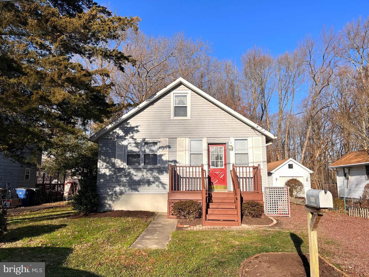 1413 Spruce Avenue - Photo 1