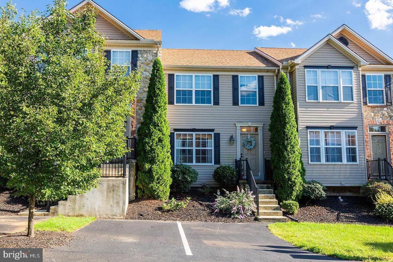 66 Beaver Street - Photo 1